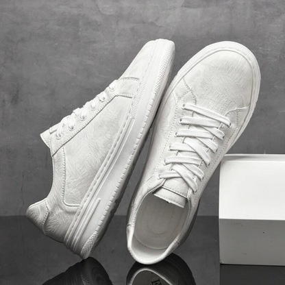 Stylish Camo Print Sneakers for Women with Lace Up Low Top Contrast Sole Casual Style