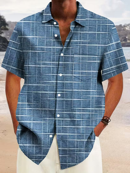 Effortless Plaid Print Shirt for Women with Collar Short Sleeve Button Front Curved Hem Casual Style