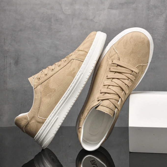 Stylish Camo Print Sneakers for Women with Lace Up Low Top Contrast Sole Casual Style