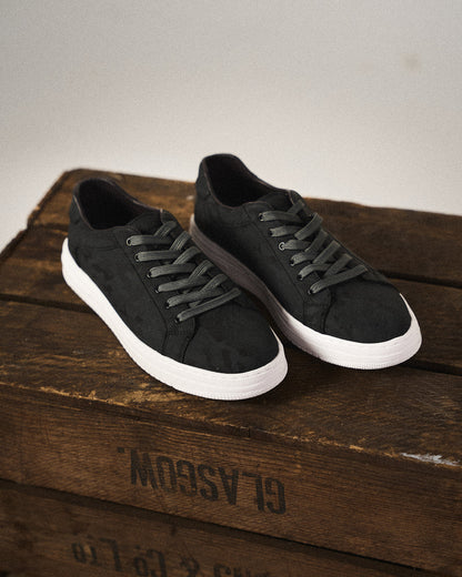 Stylish Camo Print Sneakers for Women with Lace Up Low Top Contrast Sole Casual Style