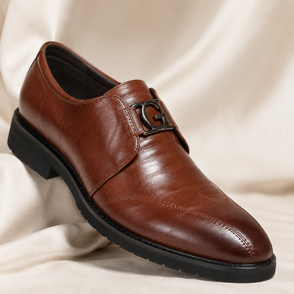 Elegant Leather Monk Strap Loafer for Women with Wingtip Brogue Pointed Toe Buckle Style