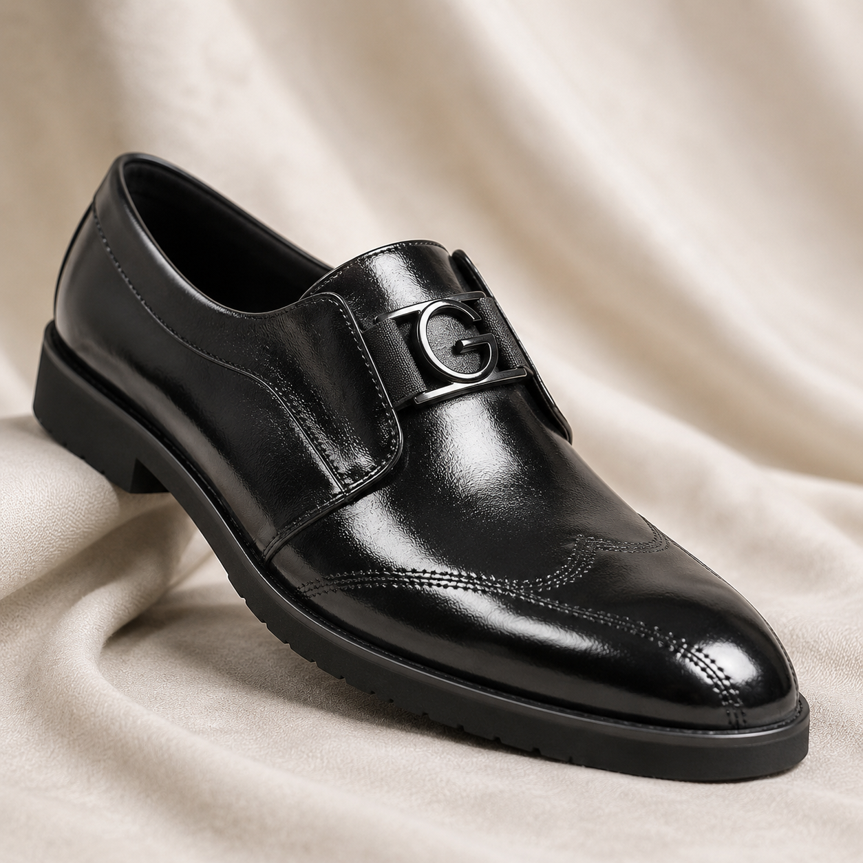 Elegant Leather Monk Strap Loafer for Women with Wingtip Brogue Pointed Toe Buckle Style