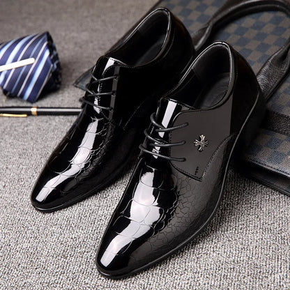 Elegant Black Crocodile Print Patent Leather Oxford Shoe for Women with Pointed Toe Lace Up Embossed Formal Style