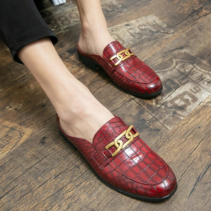 Elegant Croc Embossed Leather Mule for Women with Gold Chain Link Backless Slip On Style