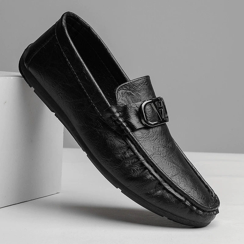 Stylish Leather Loafer for Women with Metal Buckle Moc Toe Slip-On Casual Style