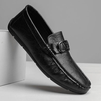 Stylish Leather Loafer for Women with Metal Buckle Moc Toe Slip-On Casual Style