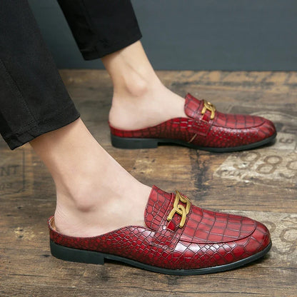 Elegant Croc Embossed Leather Mule for Women with Gold Chain Link Backless Slip On Style