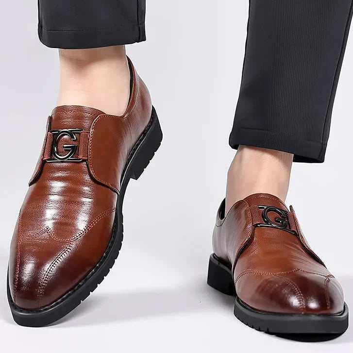 Elegant Leather Monk Strap Loafer for Women with Wingtip Brogue Pointed Toe Buckle Style