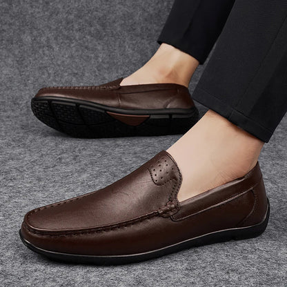 Effortless Leather Loafers for Women with Round Toe Slip-On Stitched Apron Casual Style
