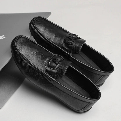 Stylish Leather Loafer for Women with Metal Buckle Moc Toe Slip-On Casual Style