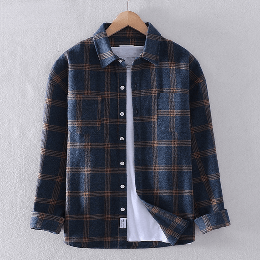 Effortless Plaid Flannel Shirt Jacket for Women with Collar Long Sleeve Button Front Relaxed Casual Style